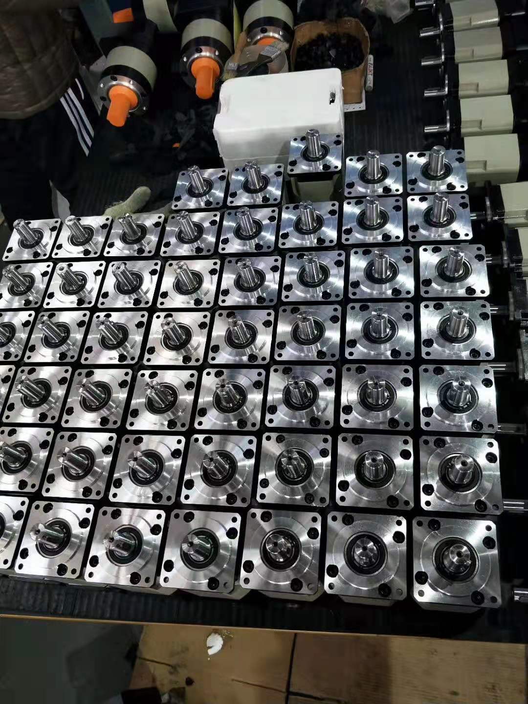 RS系列精密行星減速機